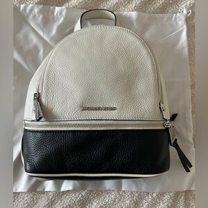 NWT MK Michael Kors Rhea Backpack